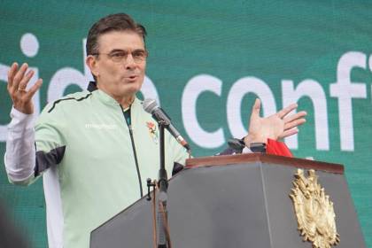 Paz anuncia proyecto de ley con facilidades impositivas para apoyar a deportistas y atraer eventos internacionales