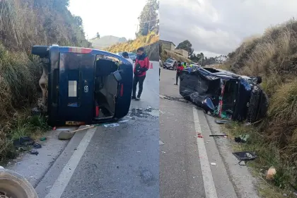 Triple colisión en la ruta nueva Cochabamba – Santa Cruz deja una fallecida y al menos 12 heridos