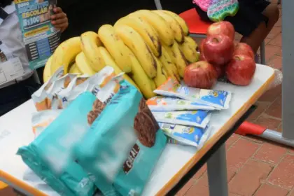 Luego de tres meses y medio de retraso, Alcaldía cruceña anuncia que dotará de desayuno escolar a fines de mayo