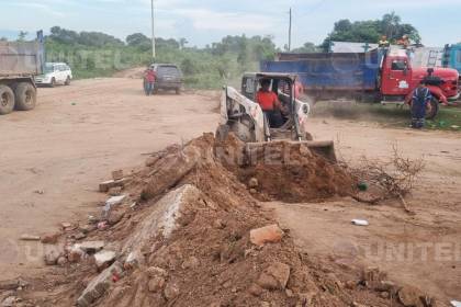 Santa Cruz: Se levanta el bloqueo en el vertedero municipal; trabajadores firmaron un acuerdo con la Alcaldía