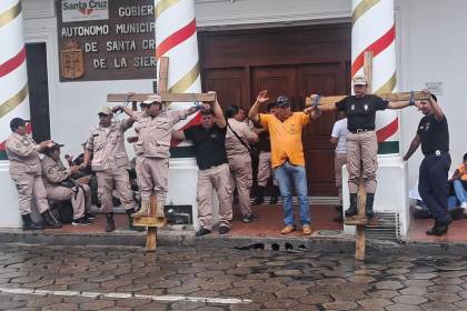 Alcaldía cruceña da ultimátum a los guardias municipales que firmaron contratos