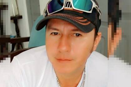 Hombre muere tras ser perseguido hasta su casa por tres personas que lo apuñalaron