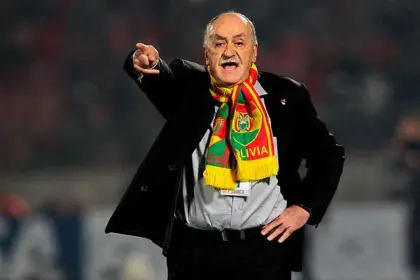 Antes de fallecer, Azkargorta pidió ser sepultado en Bolivia; sus restos son velados en Las Misiones