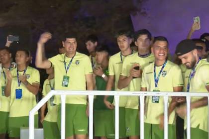En vivo: Mira el banderazo de los hinchas bolivianos en apoyo a la Verde de cara al duelo con Irak