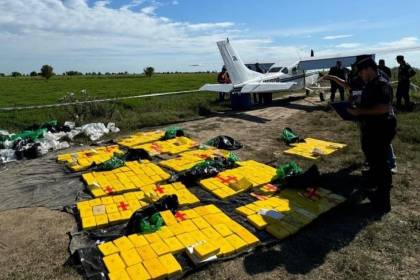 En Argentina cae una avioneta y dos personas que transportaban 358 kilos de cocaína procedente de Bolivia 