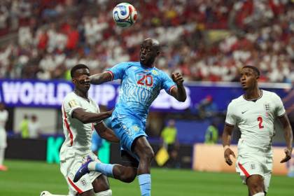 Minuto a minuto: Brian Cipenga abre el marcador para el Congo ante Inglaterra (0-1)