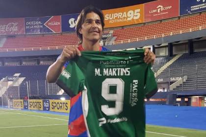 Marcelo Martins llegará a Santa Cruz este viernes para firmar contrato con Oriente