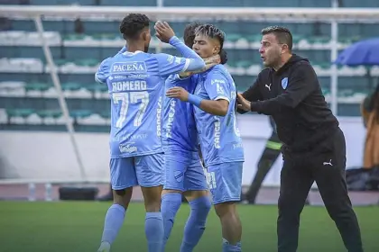 Segundo tiempo en vivo: Velásquez pone el cuarto de Bolívar sobre Blooming (4-0)