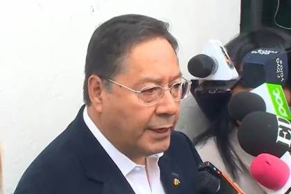 Arce emite su voto: “Vamos a cumplir con la Constitución; entregaremos al país una salida transitoria y democrática”