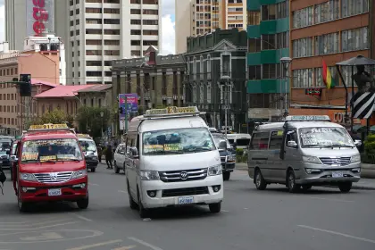 Tensión en La Paz: Estos son los pasajes que pretenden cobrar los choferes desde este lunes; la Alcaldía alista operativos 