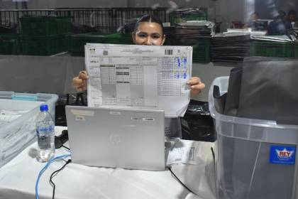 Santa Cruz: Esperan difundir los resultados del Computo el jueves y sala plena aún no definió la situación en San Ignacio, dice vocal