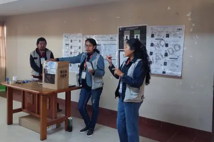 Bolivia inicia el fin de semana con el histórico balotaje en la mira