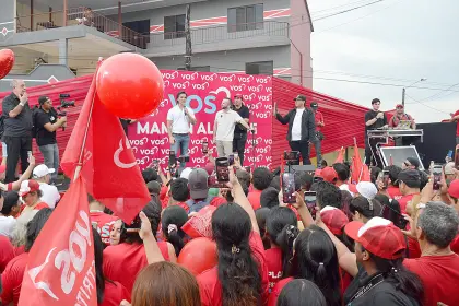 Saavedra asumirá con una “supermayoría” en el Concejo que le garantiza gobernabilidad en la Alcaldía cruceña, dice analista