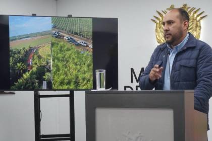 Policía identificó a 10 autores intelectuales del avasallamiento en Montero, según ministro Ríos