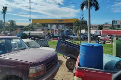 Mercado negro de diésel: Productores alertan que revendedores operan en surtidores de provincias