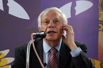 Politólogo: “La élite (de Gobierno) que tenemos ahora es extremadamente ineficiente en todo sentido”