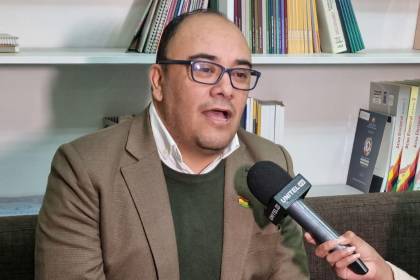TSE: Debate entre Lara y Velasco tendrá cinco ejes y habrá preguntas entre los candidatos 