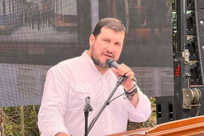 Cívicos: “Cómo se va a pedir a un policía que agarre a Evo cuando el comandante tiene la osadía de decir que no es prioridad” 