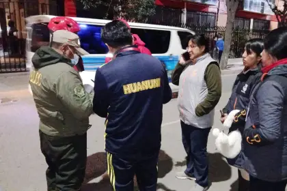 Aprehenden al cantante que “provocó” avalancha humana y a la directora del colegio donde murió una estudiante 