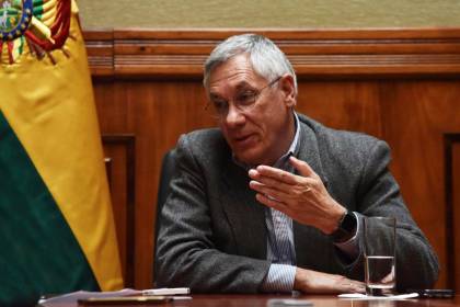 Rodríguez Veltzé pide analizar la reanudación de relaciones diplomáticas con Chile “sin condiciones”