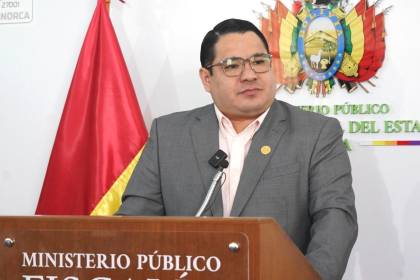 Fiscalía investiga de oficio denuncia por presuntos pagos de Mariaca a asambleístas nacionales