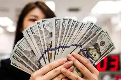 La cotización oficial del dólar registra un incremento para el martes 7 de julio