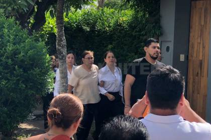 Exdiputada Laura Rojas ingresa a Fiscalía para declarar tras citación como testigo en un caso de hallazgo de droga