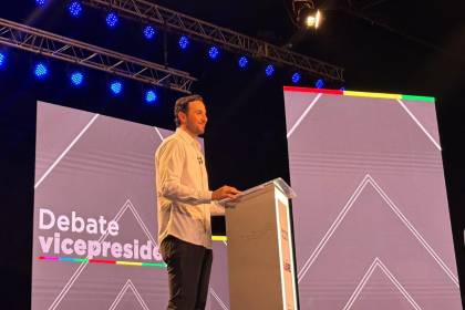 Debate: JP Velasco plantea tres puntos clave en su agenda de reformas constitucionales
