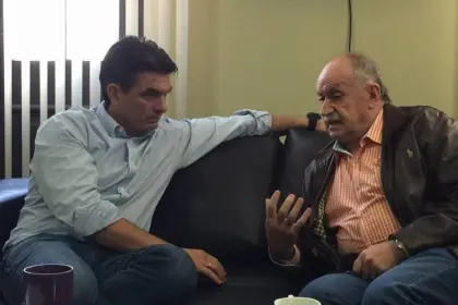 “Profe, gracias por todo”: Presidente Paz expresa su condolencia por la muerte del ‘Bigotón’