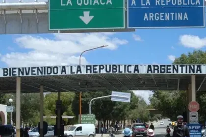 Caen dos bolivianos que se hacían pasar como gendarmes argentinos para robar en la frontera 