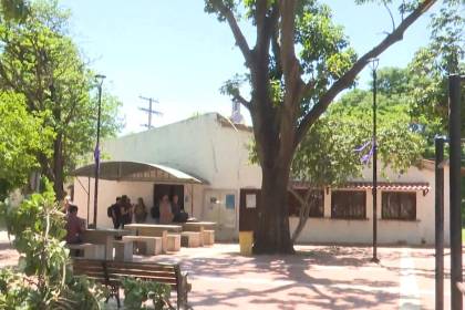 Seguro universitario cubre los gastos médicos de la estudiante que quedó en UTI por la caída de un árbol, asegura asesor 