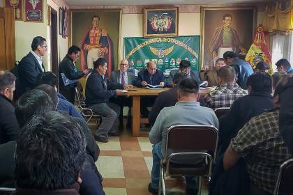 Pasajes interdepartamentales: ATT plantea incremento del 15% y diálogo entra en cuarto intermedio