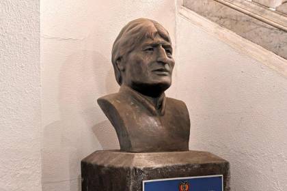 Cámara de Senadores aprueba retirar el busto de Evo Morales de la Asamblea Legislativa