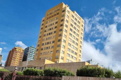 Aprehenden a decano de la UMSA por presunta corrupción; el hombre está hospitalizado