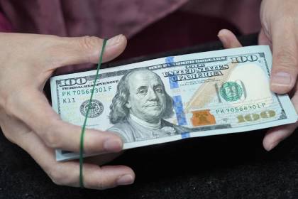 Medidas del BCB no impactan en la cotización del dólar y hay nuevo incremento para el miércoles