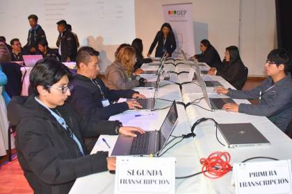 Vocal del TSE anuncia fechas del cómputo final y convocatoria a balotaje