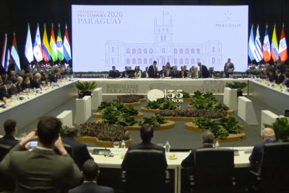 Paz participa de la cumbre del Mercosur para sellar acuerdos y sostener reuniones bilaterales 