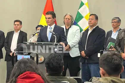 Tras reunión con Arce, Paz señala que Bolivia tiene retos enfocados en la deuda, hidrocarburos y la reactivación 