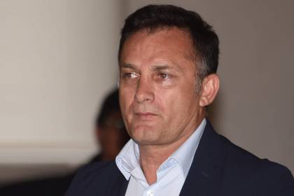 Caso radares: Exministro López dice estar dispuesto a presentarse y pide defenderse en libertad