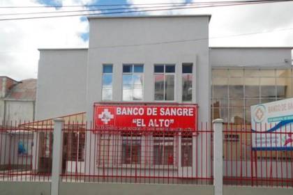 Video: Inundación en Banco de Sangre de El Alto pone en riesgo equipos médicos especializados 