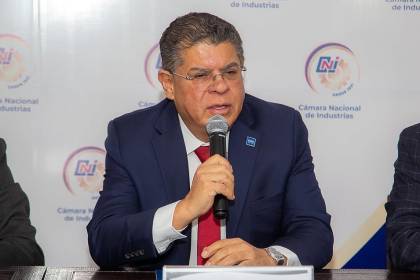 Por las fiestas patrias, Cámara de Comercio pide al Gobierno priorizar una Ley de Inversiones y reducir impuestos