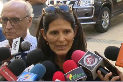 Gobierno prevé remitir en cinco días un decreto para formalizar acuerdo con el Magisterio
