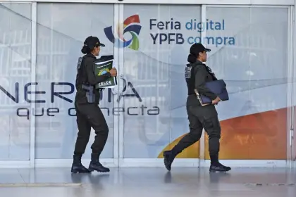 Fiscalía inicia investigación por incumplimiento de contratos que involucra a funcionarios de YPFB 