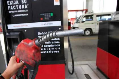 Diputados aprueban proyecto de ley para restituir el 100% del crédito fiscal por compra de combustible