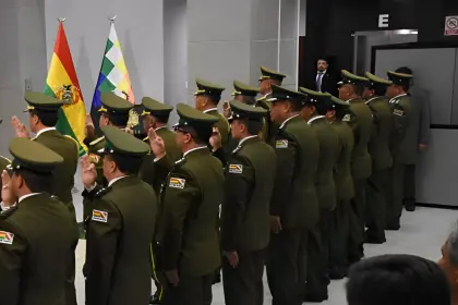 Alistan el cambio del Alto Mando de la Policía Boliviana, según una “orden de guarnición” de la institución policial 