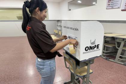 Peruanos que residen en Bolivia son convocados a votar en la jornada de balotaje