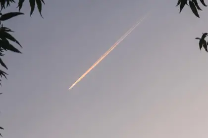 Reportan una fuerte explosión tras el avistamiento de un meteorito en un municipio de Chuquisaca