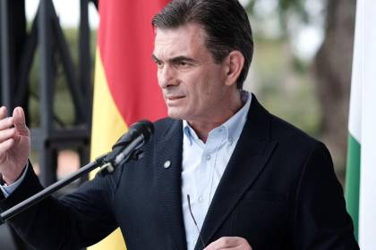 Rodrigo Paz anuncia ‘Mi Bolivia lechera’ para impulsar la producción láctea