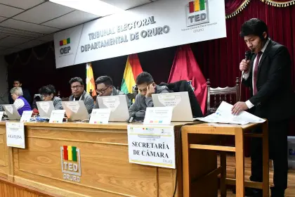 Oruro cierra el cómputo de actas y se confirma segunda vuelta por la Gobernación; Sucre ya tiene alcaldesa