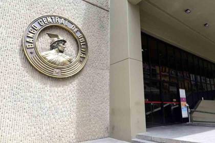 BCB ofertará dólares a la banca desde este miércoles para “mitigar sobresaltos” del mercado cambiario